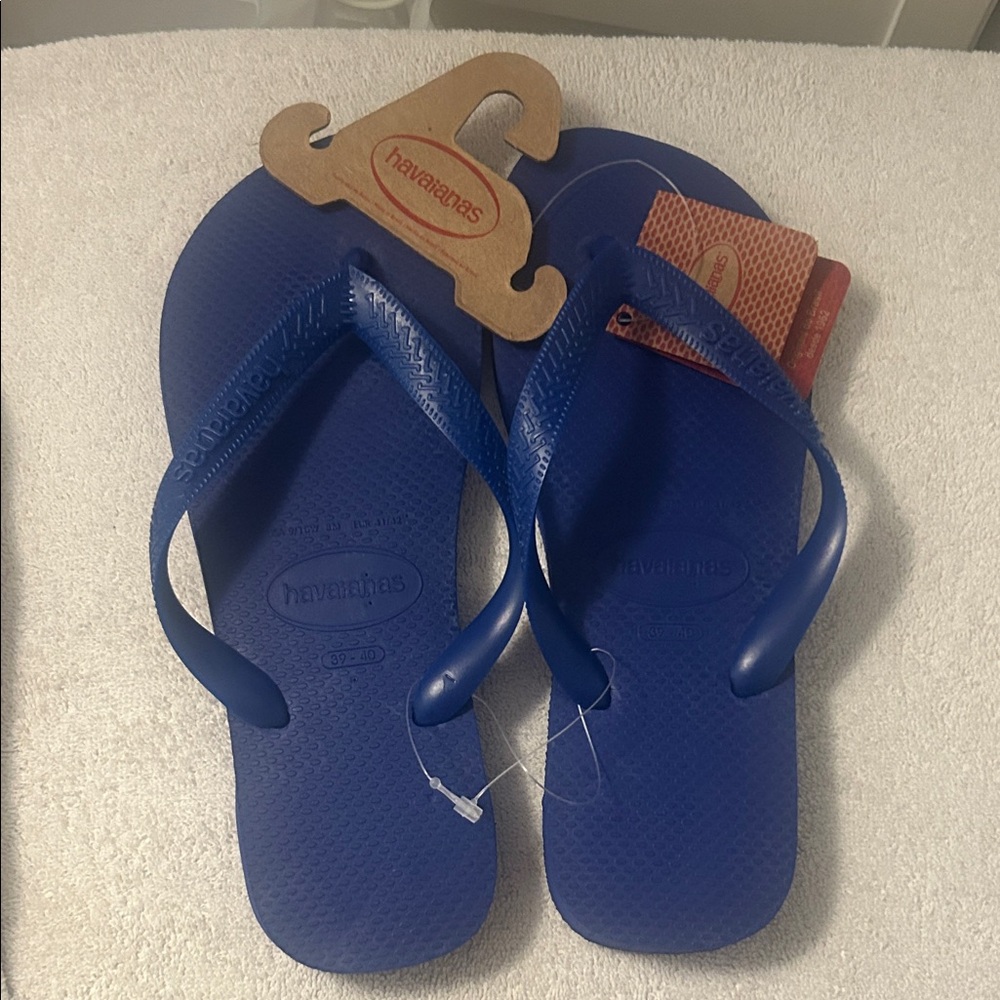 Havaianas Vibrant Blue Sandals